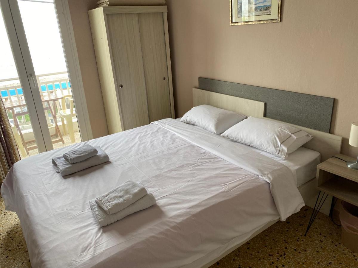Sunset View Rooms Agia Triada  Exterior foto